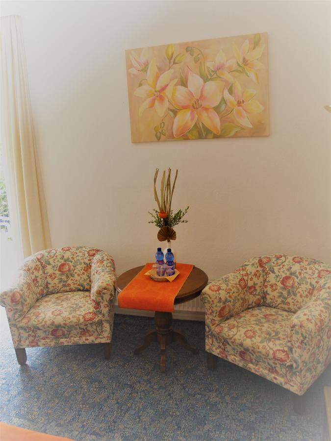 Hotel Carolinenhof Bad Pyrmont Extérieur photo